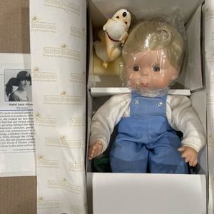 Brand New Ashton Drake doll. It was only taken out of the box to take pictures.